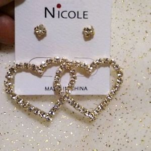 Sparkling Heart Earrings🌟